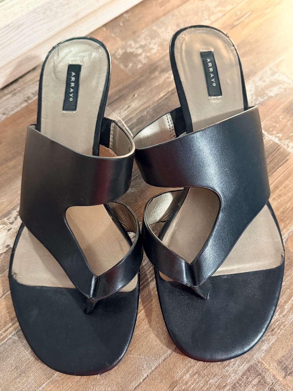 Array Black Leather Cutout Slide Sandals - Women's